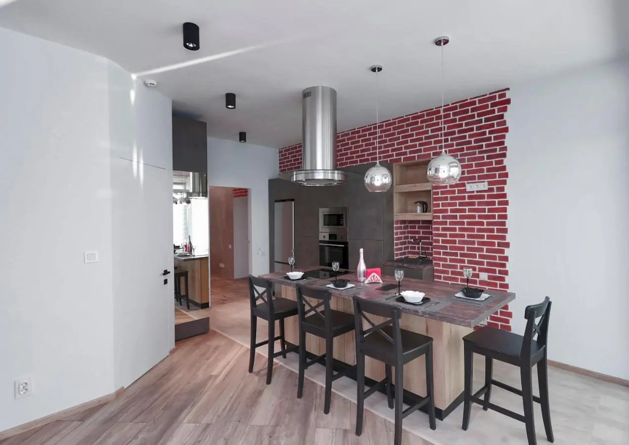 Владивосток: TOPLINE APARTMENTS