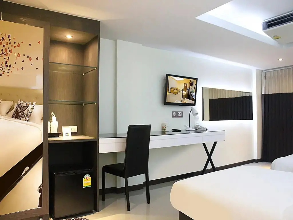 Накхонситхаммарат: MD Grand Hotel