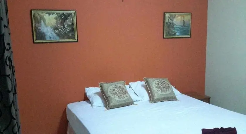 Кату: Cheap Rooms Guesthouse
