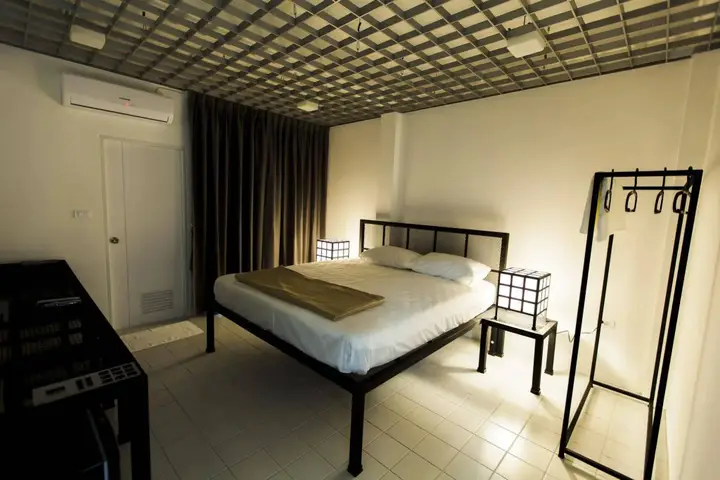 Муанг: Quadromania Service Apartment