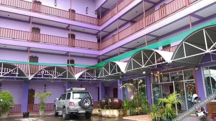 Мей-Сот: Erawan Place