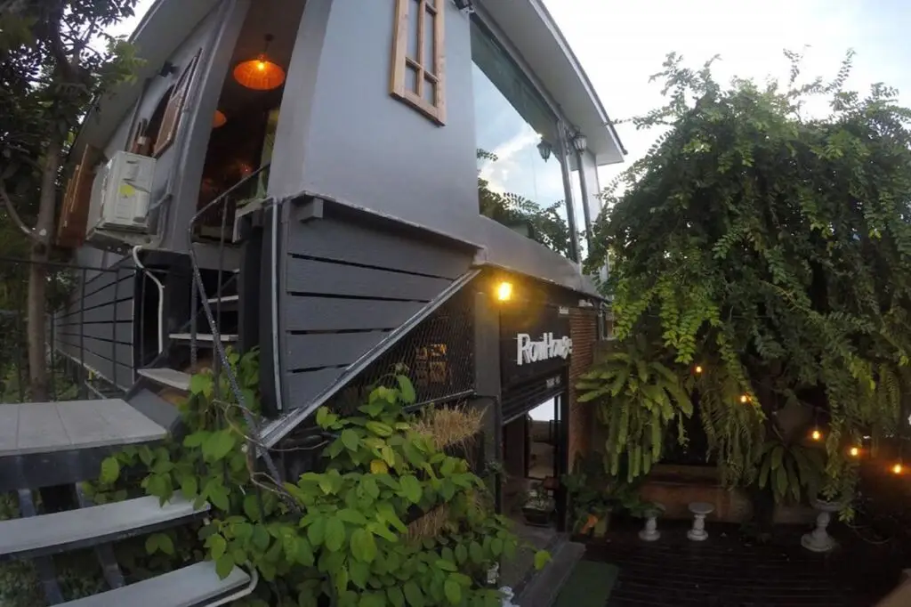 Хуахин: Rowhou8e Hostel Huahin