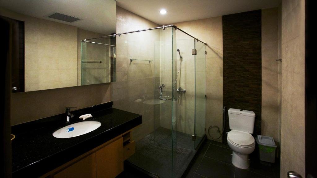 Муанг: Karon Suite Apartment