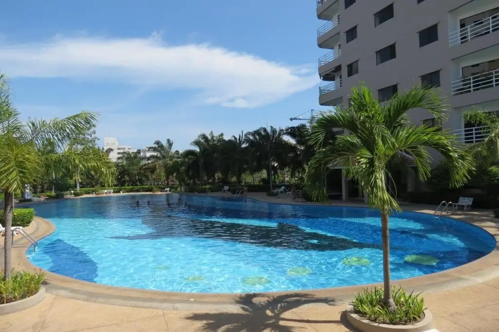 Паттайя: View Talay 2 Suite Apartments