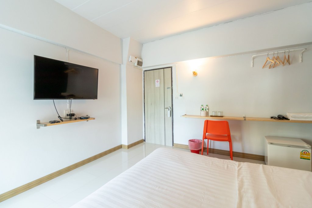 Бангкок: Living Naraa Place