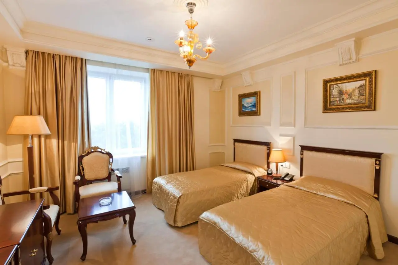 Владивосток: Villa Arte Hotel