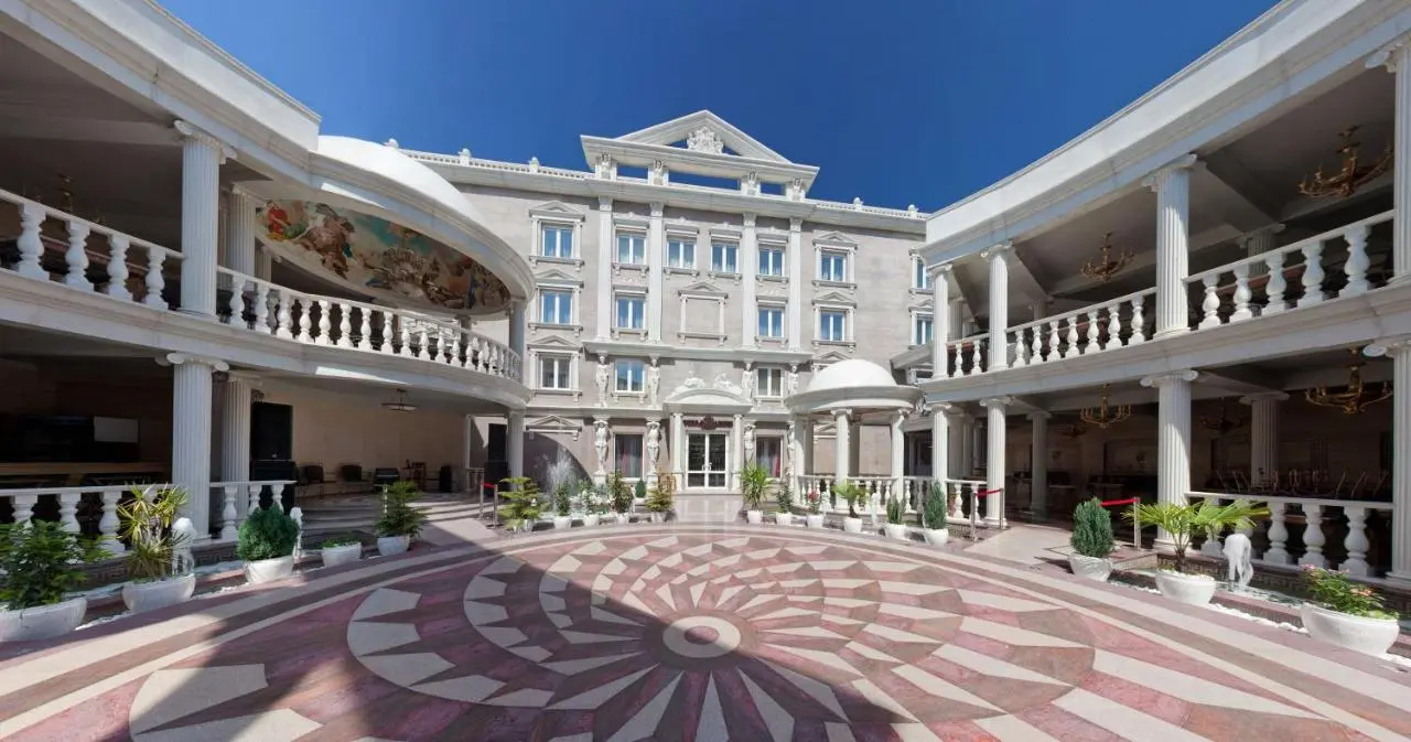 Владивосток: Villa Arte Hotel