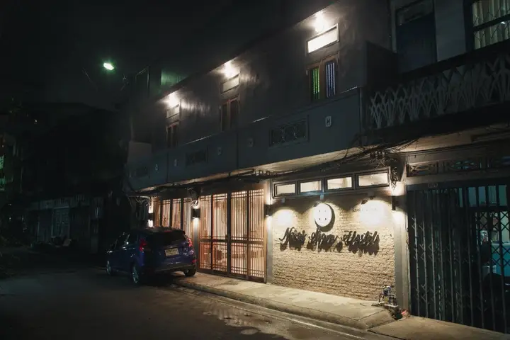 Бангкок: Nivas Siam Hostel