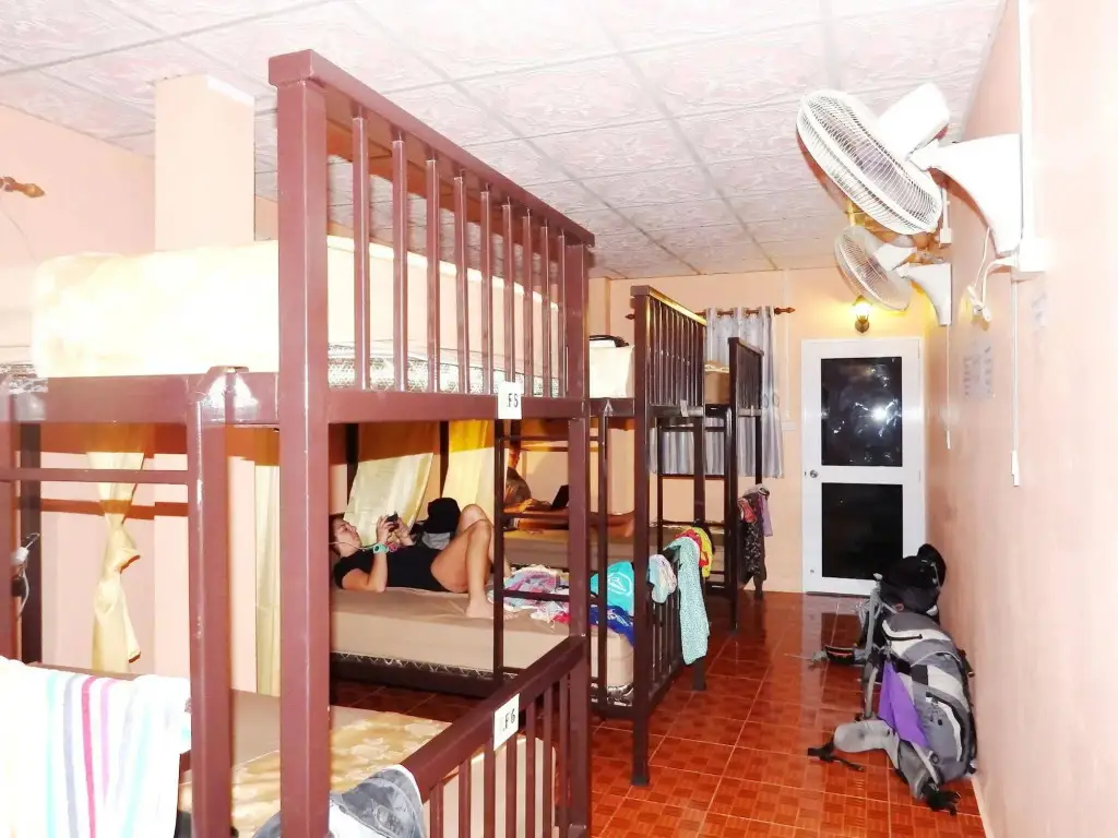 Ланта: Jinda Hostel