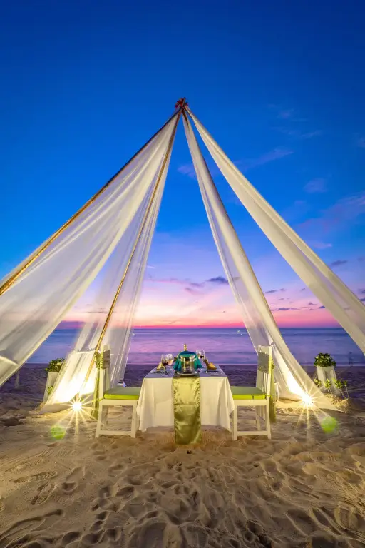 Тай-Муанг: Hive Khaolak Beach Resort - Adults Only