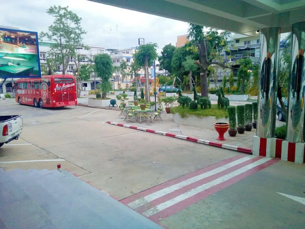 Khum Suphan Hotel — фото 1