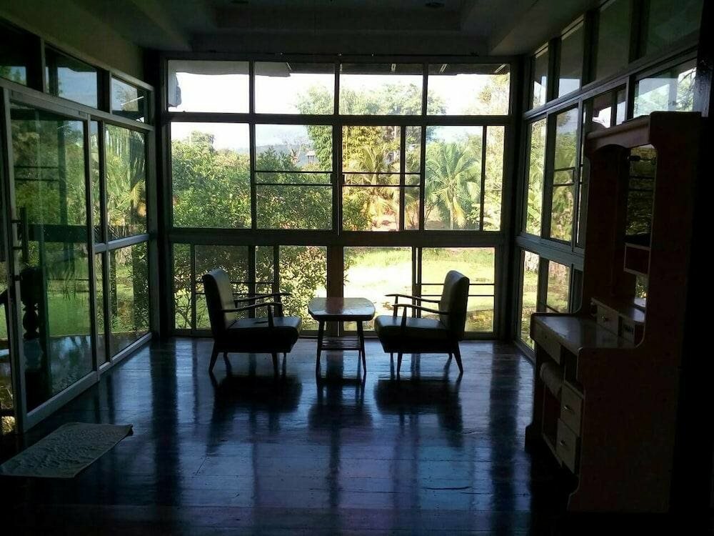 Ванг Нам Кхио: Baan Suan Chao Wang