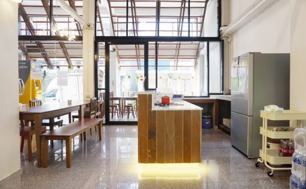 Бангкок: Boon Street Hostel