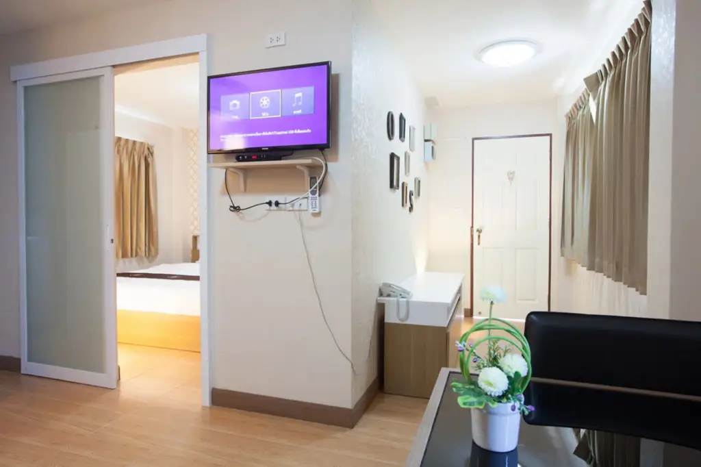 Сансай: Orawan Suites