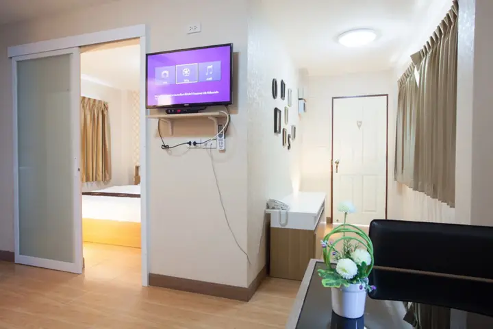 Сансай: Orawan Suites