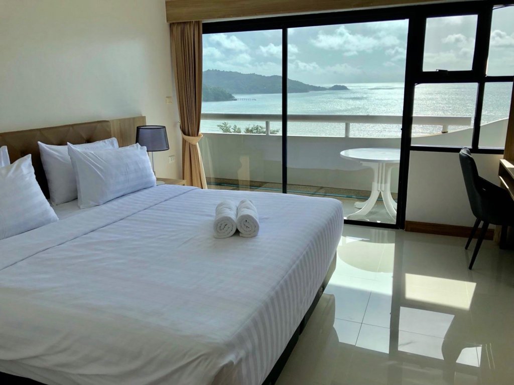 Пхукет: Patong Tower Apartment by Patong TC