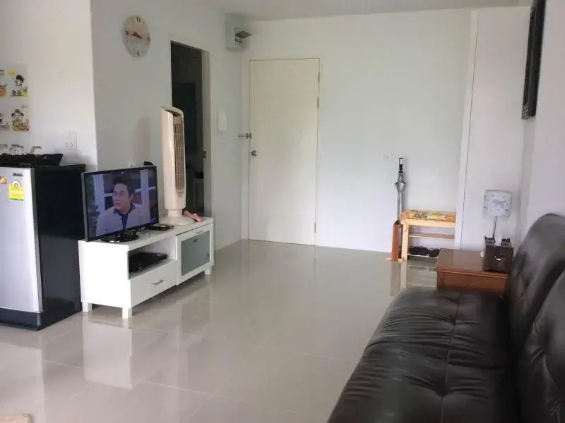 Клаенг: Grand Beach Condominium Unit B26