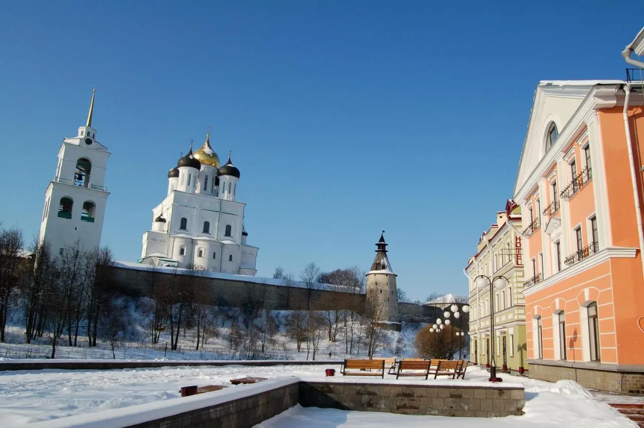 Псков: Золотая Набережная