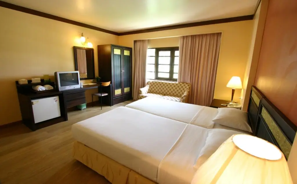 Сарабури: Saraburi Inn