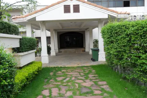 Saraburi Inn — фото 1