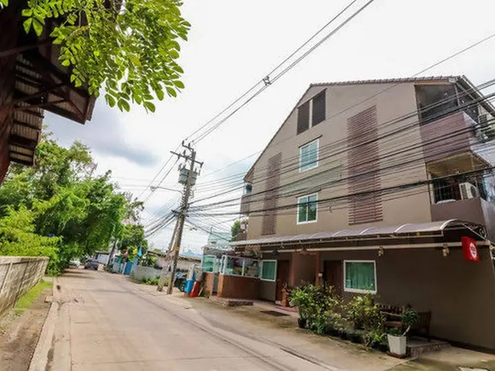 Бангкок: Nida Rooms Passion Ramindra Bangkaen