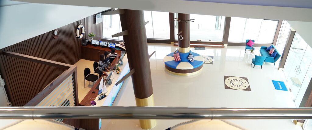 carousel image 3