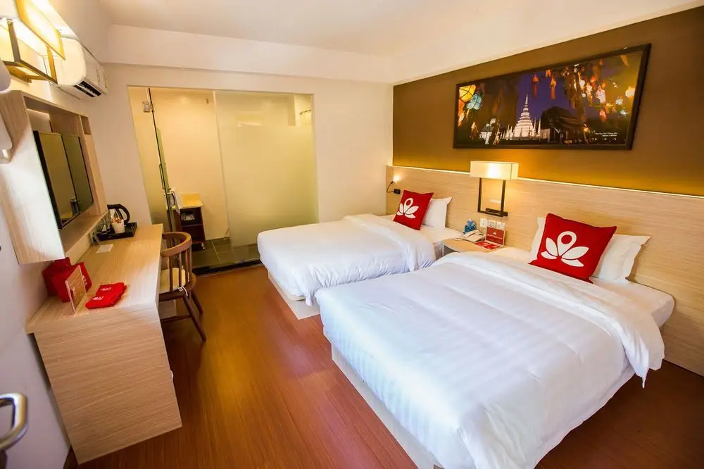 Чиангмай: ZEN Rooms Arak Road 7 Days Inn