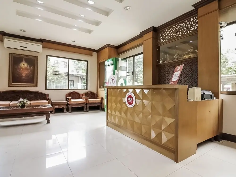 Бангкок: Nida Rooms Room Thetavee Suan Luang at Srinakarin Ville