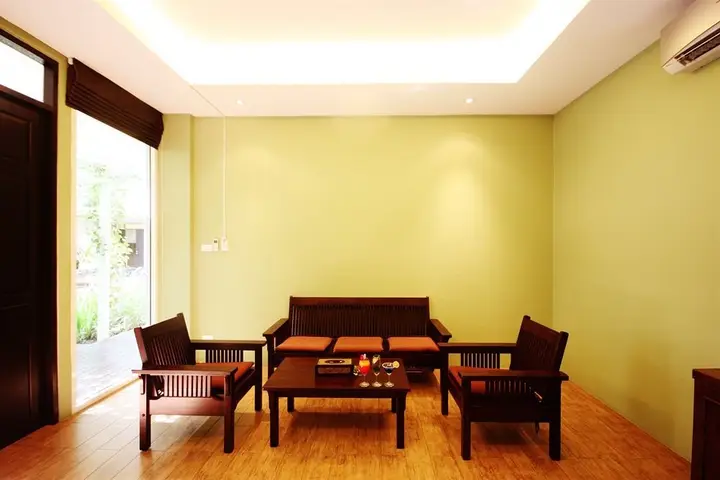 Бангкок: Feung Nakorn Balcony Rooms & Cafe