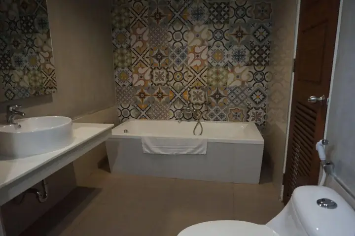Рои Эт: Mila Garden Hotel