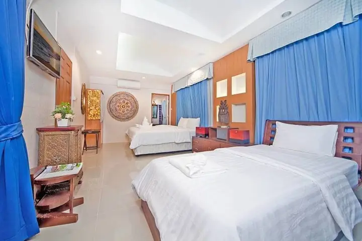 Паттайя: Baan Ruean Thai