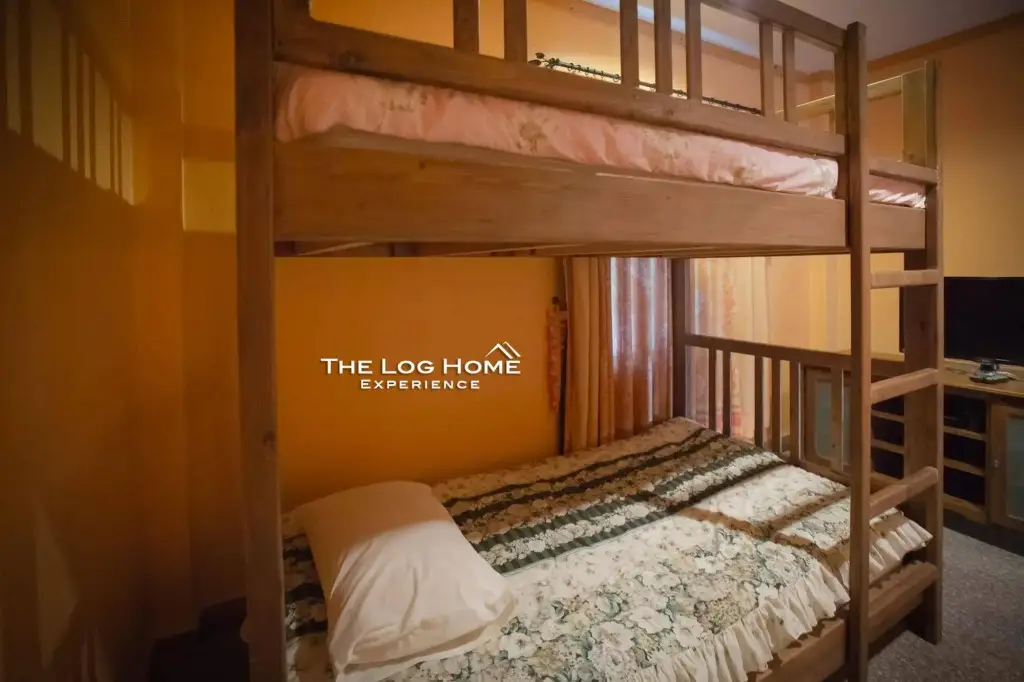 Кханонгпхра: The Log Home Experience Khao Yai