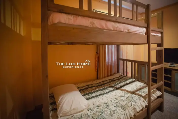 Кханонгпхра: The Log Home Experience Khao Yai