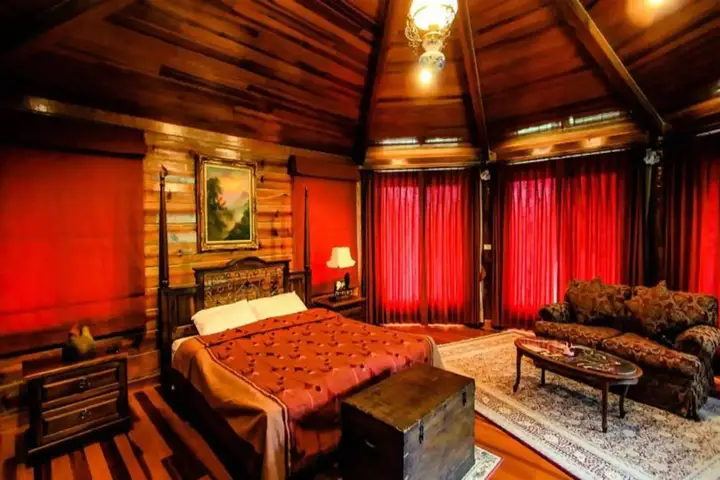 Кханонгпхра: The Log Home Experience Khao Yai