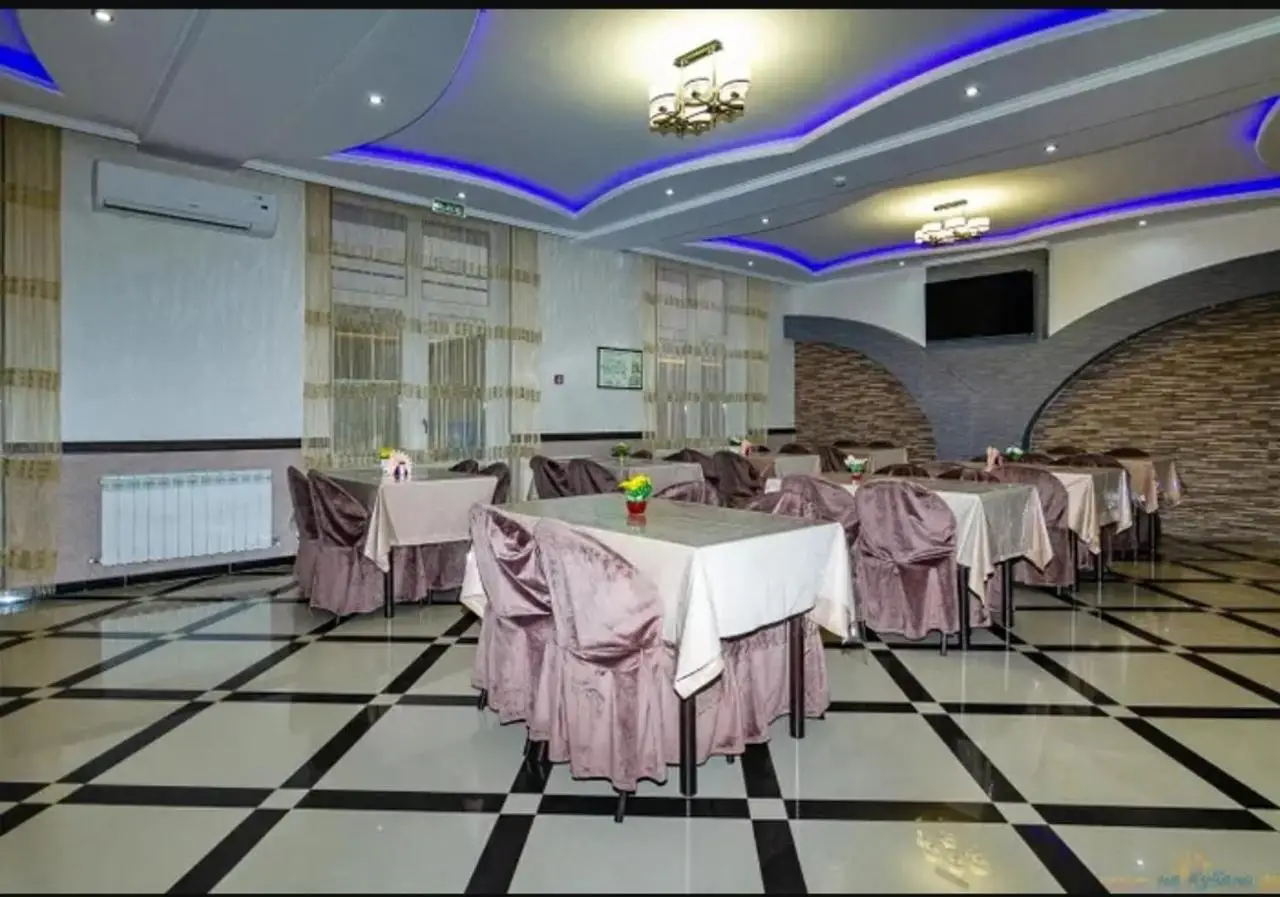 Анапа: Hotel Mega Lyuks