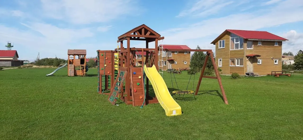 Гдов: Ustje Beach Resort Country Club