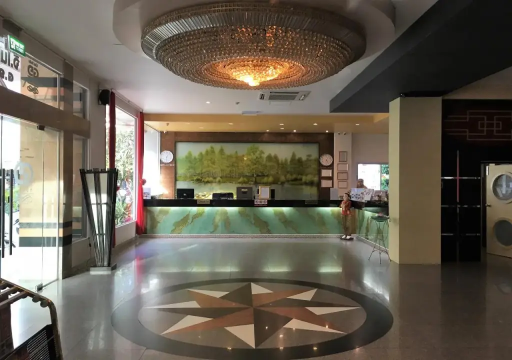Садао: G9 Hotel
