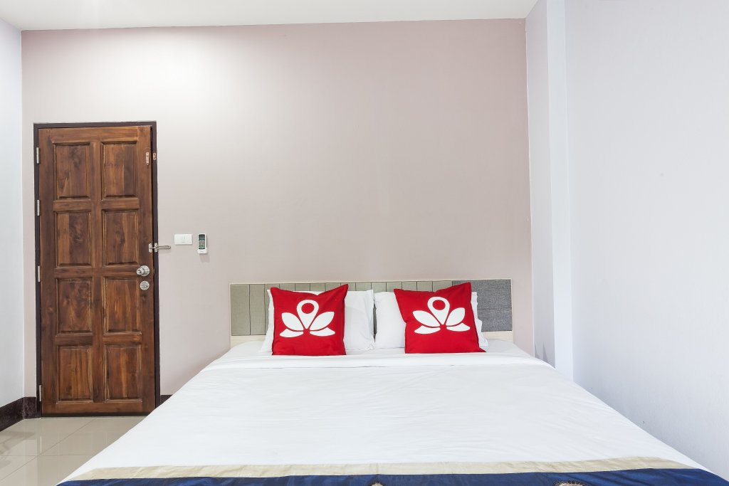 Муанг: Отель ZEN Rooms Naka Phuket