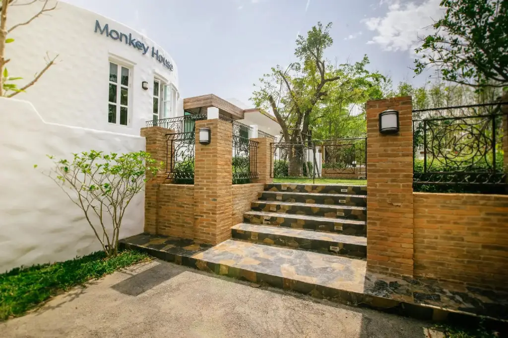 Monkey House — фото 1
