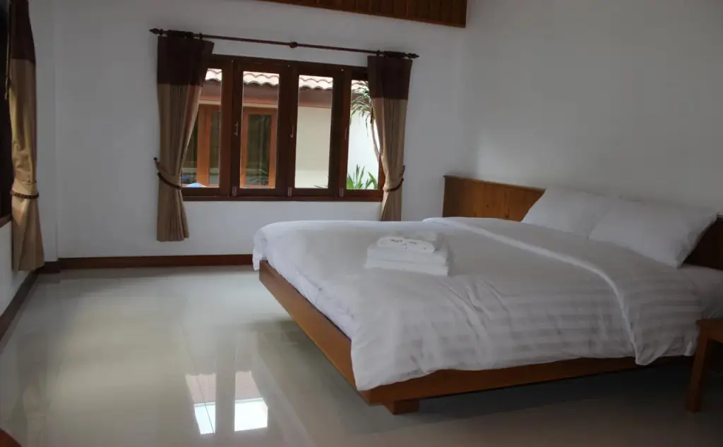 Накхонситхаммарат: Tree Home Plus Home Stay