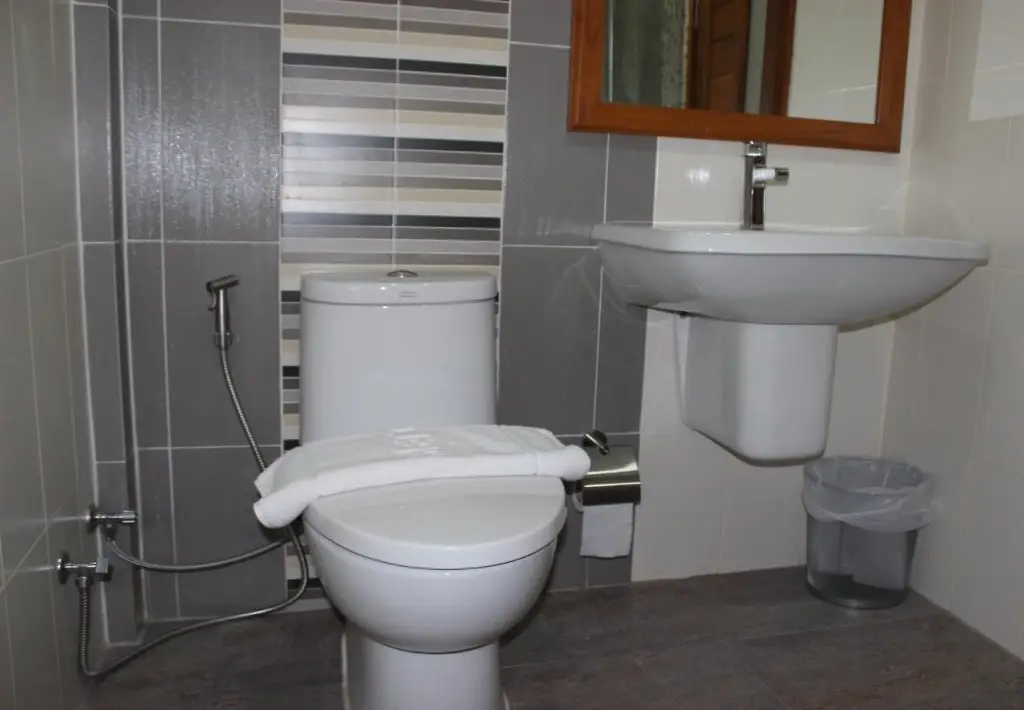 Накхонситхаммарат: Tree Home Plus Home Stay