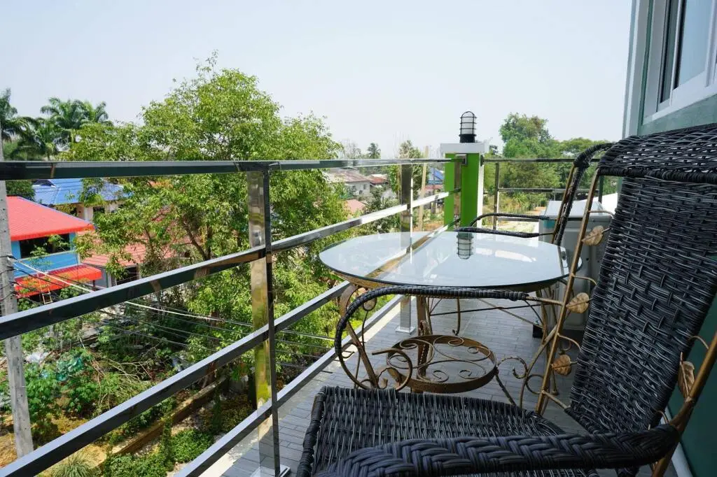 Мае-Сай: Green View Place
