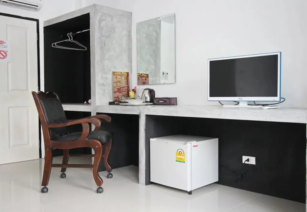 Кату: High So Low Cost ApartHotel