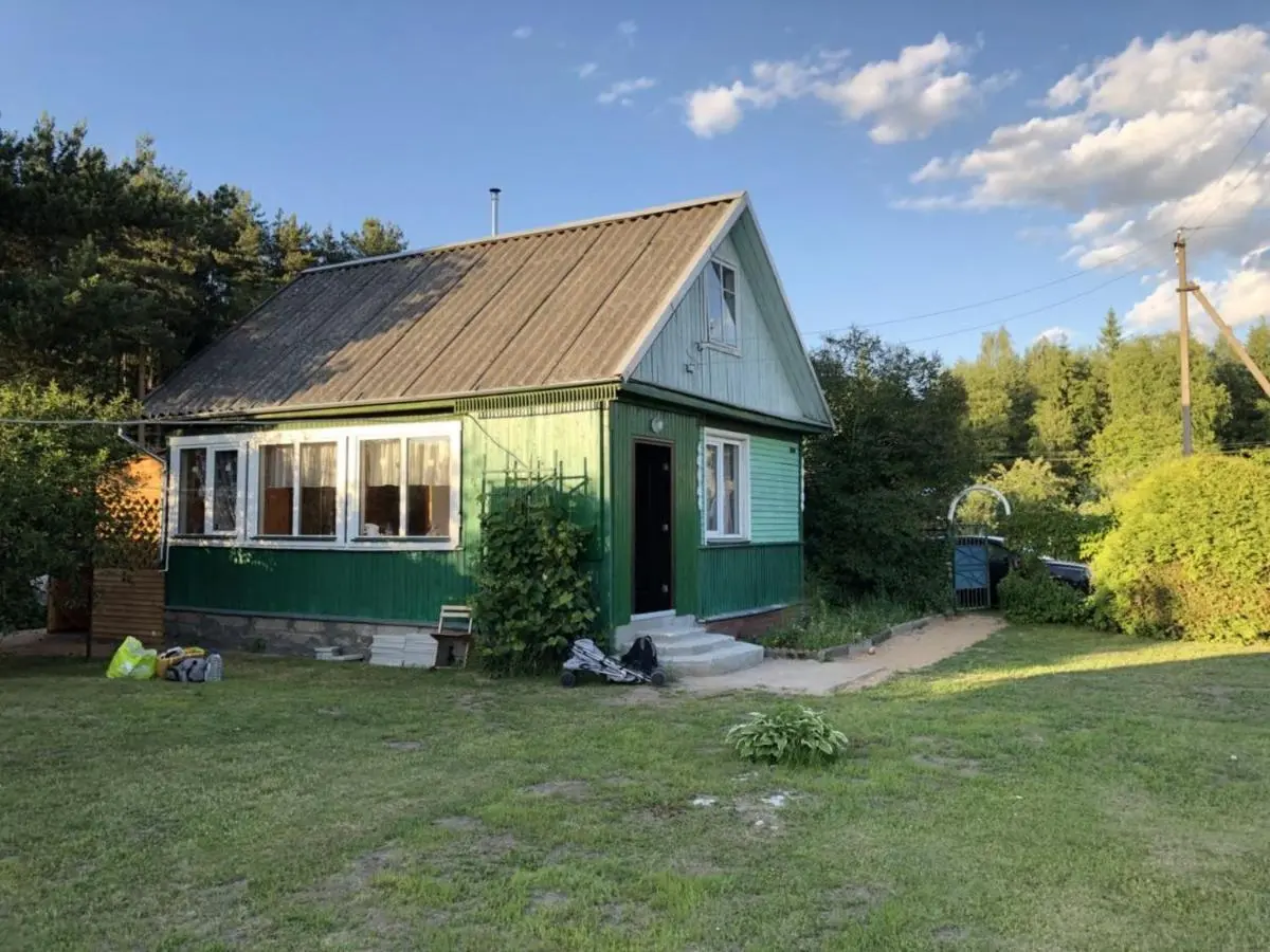Псков: Домик на природе