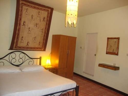 Самуи: Gaeng Phet Restaurant & Guesthouse