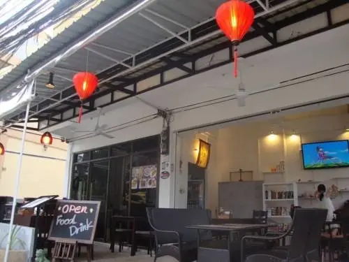 Самуи: Gaeng Phet Restaurant & Guesthouse