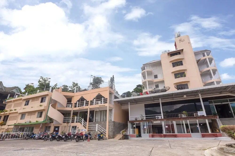 Пхукет: patong 7days hotel premium