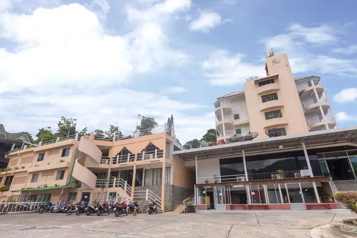 Пхукет: patong 7days hotel premium