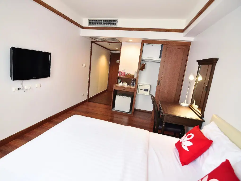 Бангкок: ZEN Premium Silom Soi 22