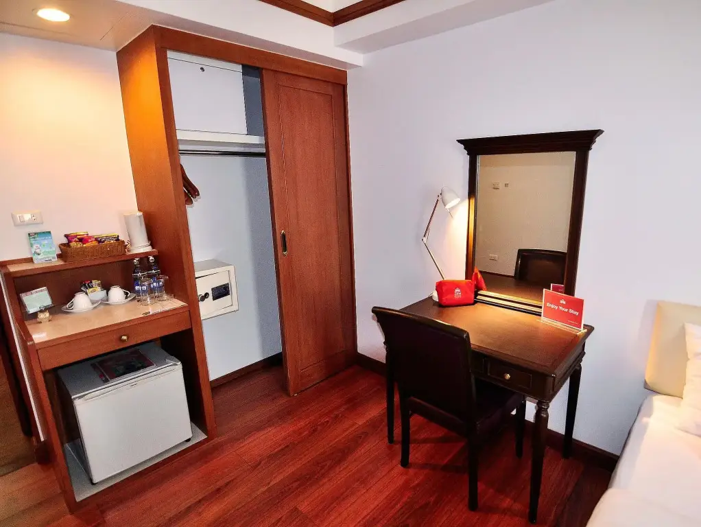 Бангкок: ZEN Premium Silom Soi 22